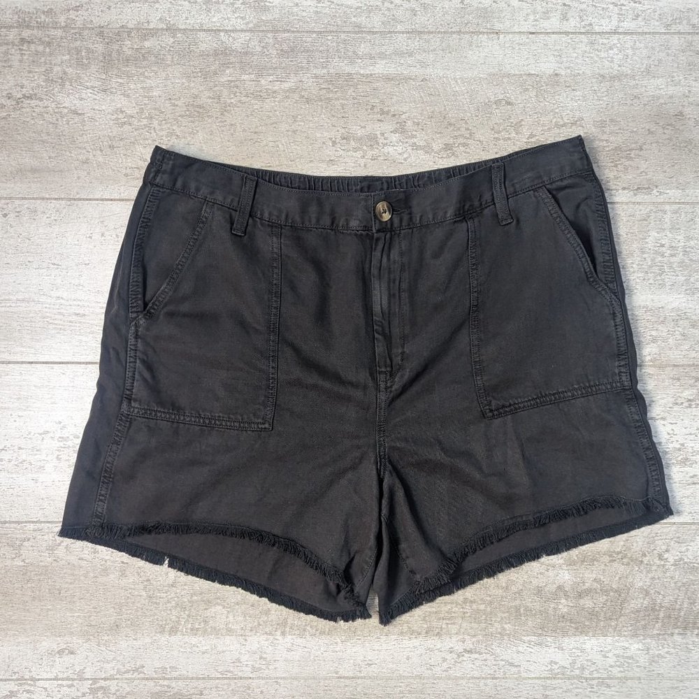 Aerie High Waisted Mom Short XL Black/Dark Grey Lyocell Blend Pockets Raw Hem